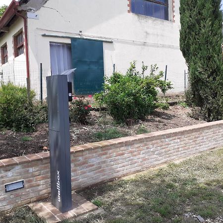 Вілла Fattoria Il Bruco Pila  Екстер'єр фото